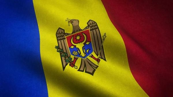 <br />
                    Ни себе, ни людям: зачем Молдавия дружит с ЕС против России<br />
                
