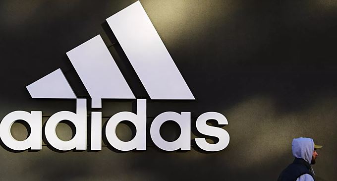 Подсчитаны убытки Adidas в первом квартале 2023 года