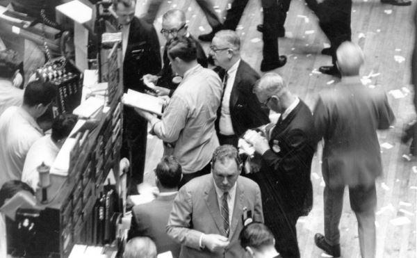 Dow Jones и Вторая мировая: как рынок реагировал на боевые действия 
